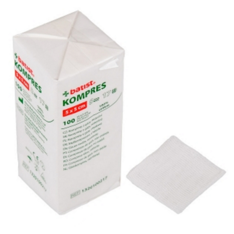 BATIST Gáza kompresy nesterilní 5 x 5 cm 100 kusů