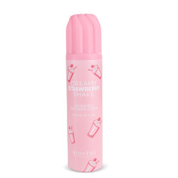 BIOVÉNE Šlehačková sprchová pěna Dreamy Strawberry Shake 250 ml
