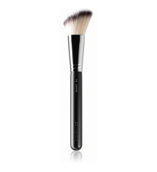 BrushArt Professional B4 Štětec na tvářenku 1 ks