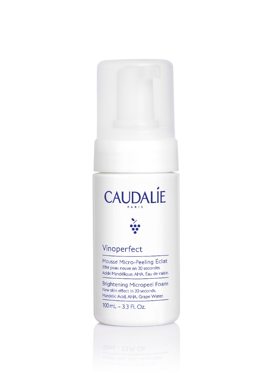 Caudalie Vinoperfect Brightening Micropeel Foam mikropeelingová čisticí pěna 100 ml