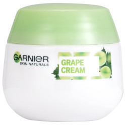 GARNIER Skin Naturals Essentials 24h hydratační krém s výtažky z hroznů pro normální pleť 50 ml