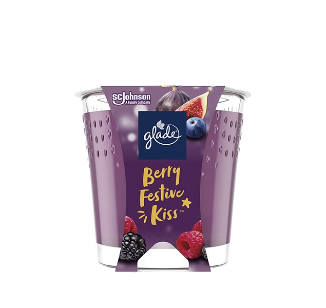 GLADE Berry Festive Kiss, Vonná svíčka 112 g