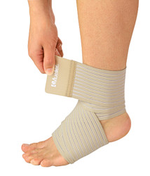 MUELLER Wonder Wrap™ 4590, speciální pružný obvaz, 7,6 cm x 70,1 cm
