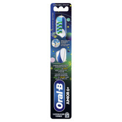 ORAL-B Junior Zubní kartáček pro děti 6 - 12 let Extra Soft 1 kus