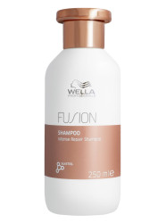 Wella Professionals Fusion Intense Repair regenerační šampon 250 ml