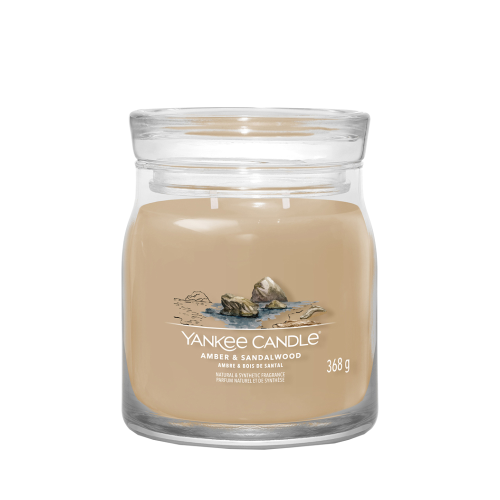 YANKEE CANDLE Signature Vonná svíčka střední 2 knoty Amber & Sandalwood 368 g