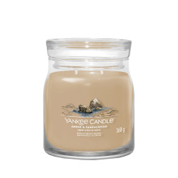 YANKEE CANDLE Signature Vonná svíčka střední 2 knoty Amber & Sandalwood 368 g